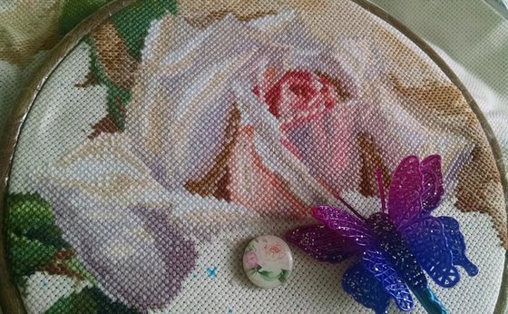 Этап процесса «Білі троянди Дим»