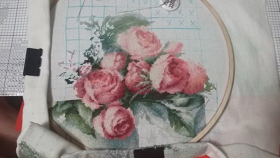 Этап процесса «Этюд с чайными розами»