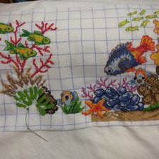 Процесс «вышивка на подушке - аквариум»