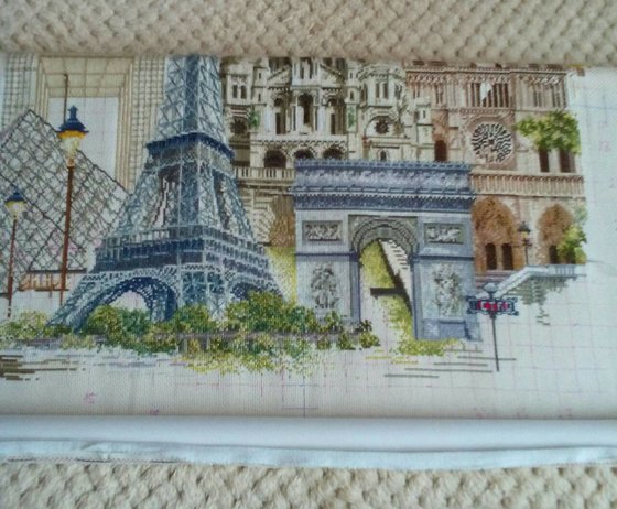 Этап процесса «Париж из серии "Города"»