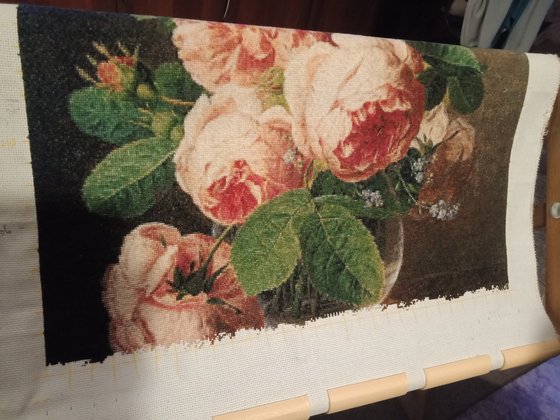 Этап процесса «ГК S1105 "Розы в стеклянной вазе"»