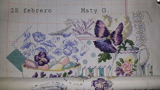 Этап процесса «Violetas en la cocina»