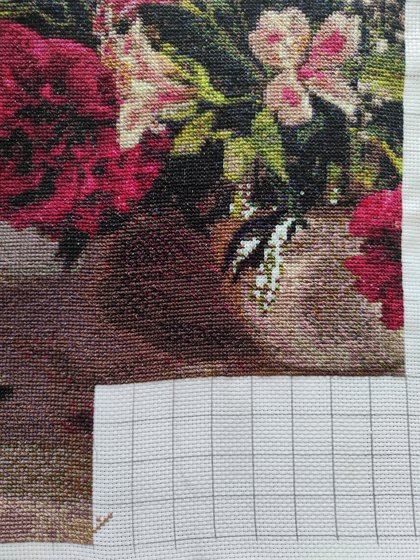 Этап процесса «Схема вышивки «Пионы» (№780727»