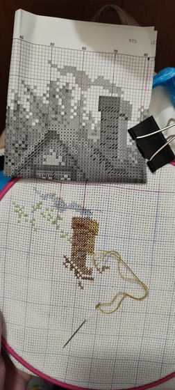 Этап процесса «Домик с розами»