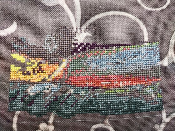 Этап процесса «Солнечный букетик, Катюшкины крестики.»