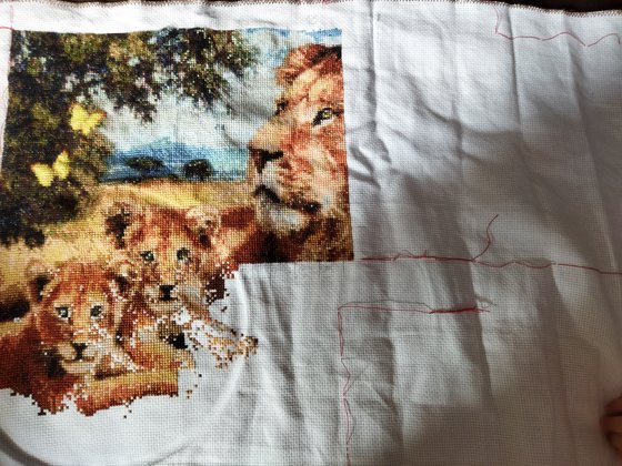 Этап процесса «Семья львов»