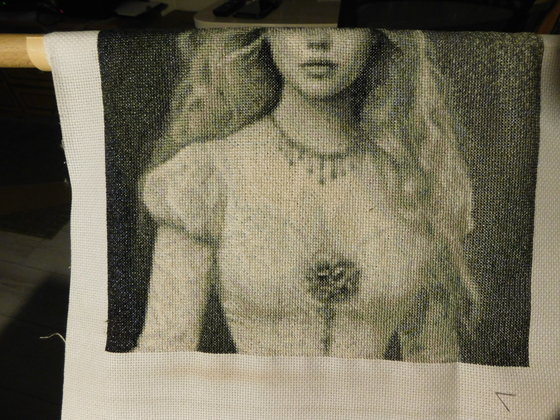 Этап процесса «Девушка в белом»