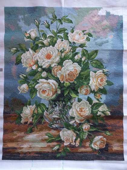 Этап процесса «Букет белых роз»