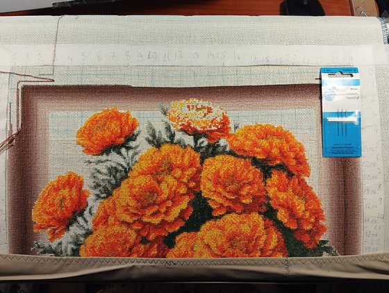 Этап процесса «Букет в корзине 4»