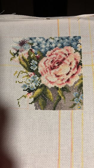 Этап процесса «Винтажные розы»